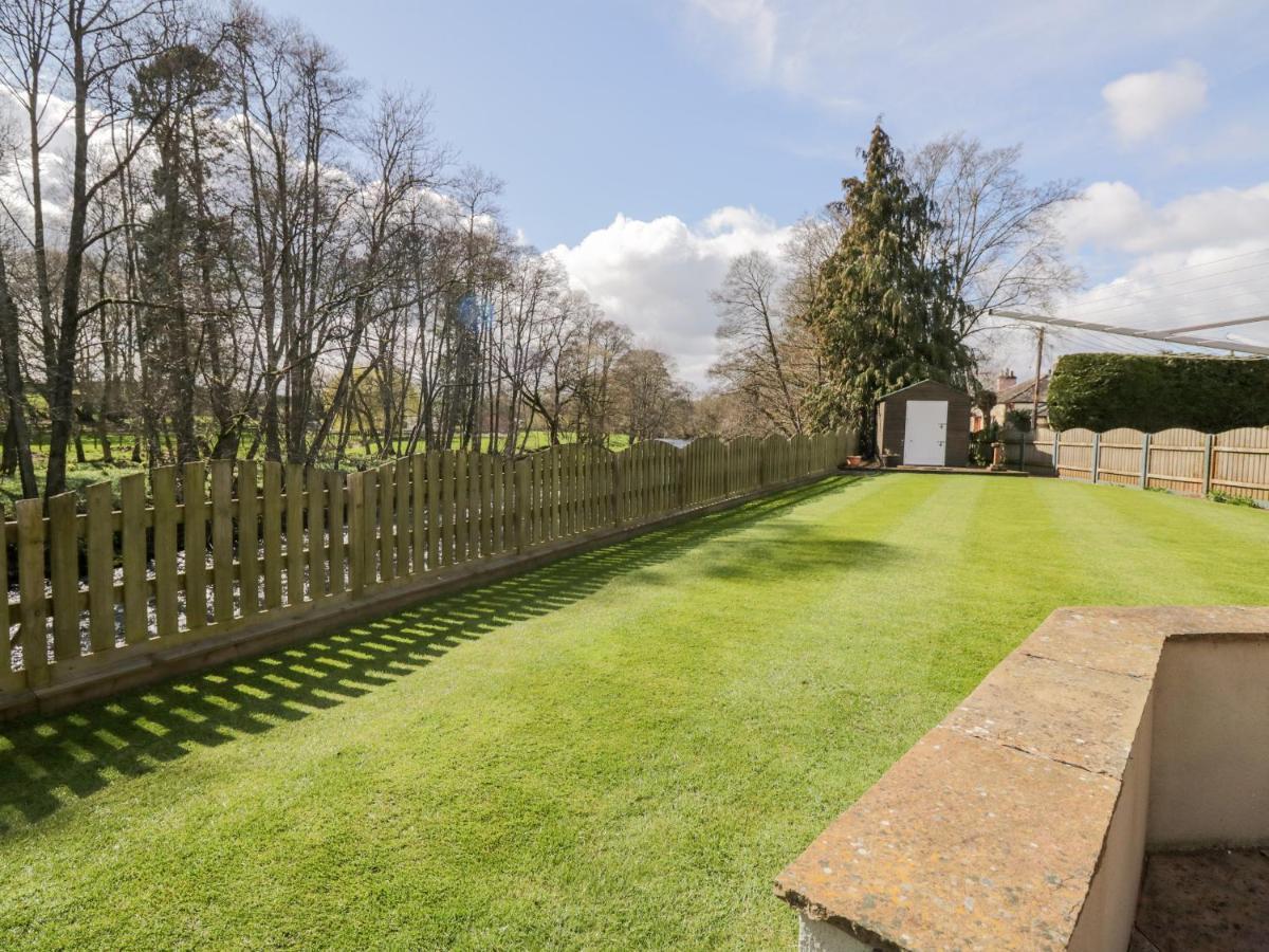 Mill End Villa Penrith Exterior photo